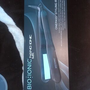 Bio Ionic Black Hair Straightener